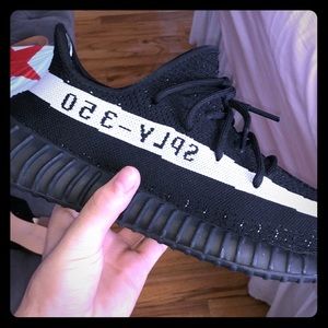 YEEZY BOOST 350 OREO
